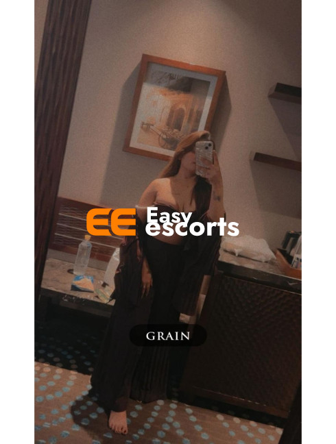 HIGH CLASS SEXY MODEL COLABA HOTEL HOME SERVICES ANDERI MUMBAI AVAILABLE