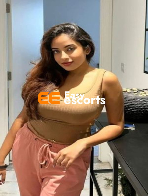 Mumbai full safe and secure high profile college girls and aunties available anytime call me