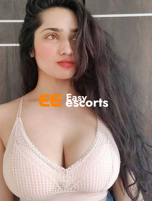 Chandigarh vip independent call girl full safe and secure place fully enjoy service available