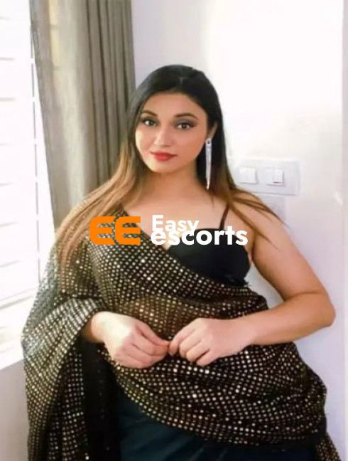 I AM YOUR DARLING NISHA BHABI NEED YOU IN MY BED ROOM (KOL)