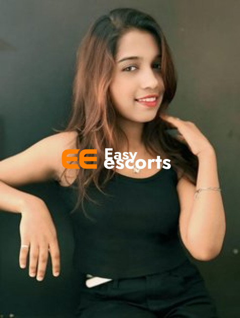Bhopal Hello guys my komal call girl service and time