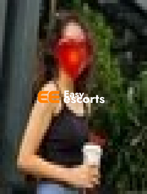 TOPHOT & SEXY MODELS COLLEGE GIRLS AVAILABLE FOR COMPLETE ENJOYMENT WITH HIGH PROFILE INDIAN MODEL AVAILABLE HOTEL & HOME