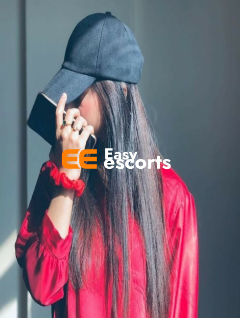 Twinkle Independent - escort in New Delhi